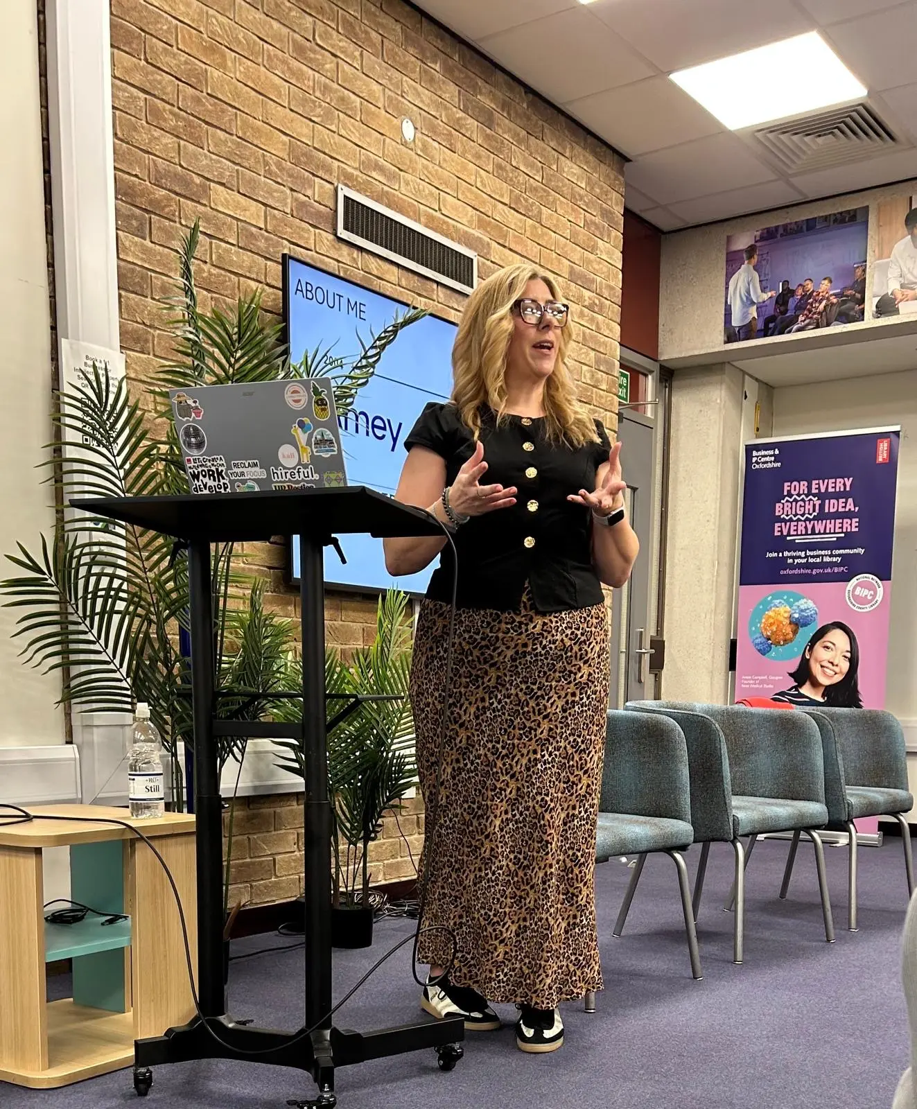 Lorna presenting to a business audience